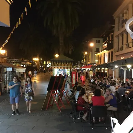 아파트 Plaza Del Charco, With Pool, Fast Wi-fi And Views 푸에르토 드 라 크루즈