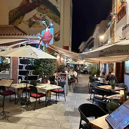 Plaza Del Charco, With Pool, Fast Wi-fi And Views *